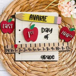 Frames |   Personalized First/100Th/Last Day Of School Interchangeable Back To School Sign Prop For Kids Frames Frames