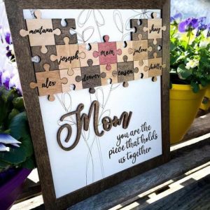 Frames |   "You Are The Piece That Holds Us Together" Puzzles Engraving Name Sign Personalised Mother’s Day Gift Frames Dad