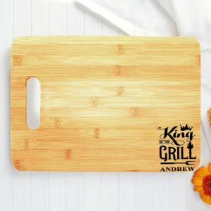 Kitchen |   Personalized Name Charcuterie Board With Fork And Crown Pattern Exquisite Gift For Him "King Of The Grill" Home & Living Kitchen