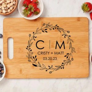 Kitchen |   Personalized Name Square Charcuterie Board With Close Garland Pattern Ingenious Present For Anniversary Home & Living Kitchen