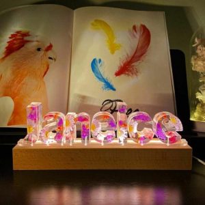 Lamps |   Custom Purple And White Petals Dried Flower Resin Name Letter Lamp-For Mom Home & Living Lamps